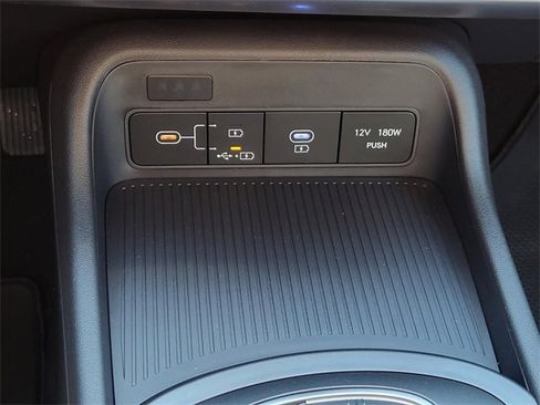 New 2026 Hyundai Kona SE image 17