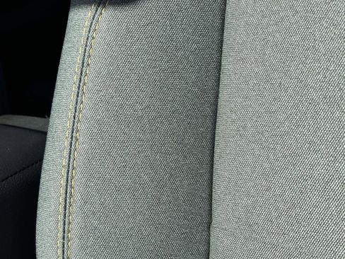 New 2026 Jeep Gladiator Sport image 9