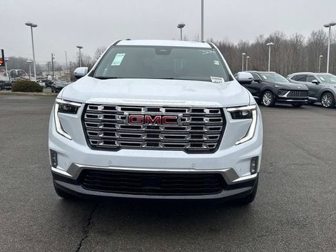 New 2026 GMC Acadia Denali w/ Super Cruise Package FWD image 9