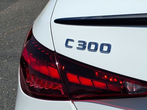 Used 2022 Mercedes-Benz C 300 Sedan image 16