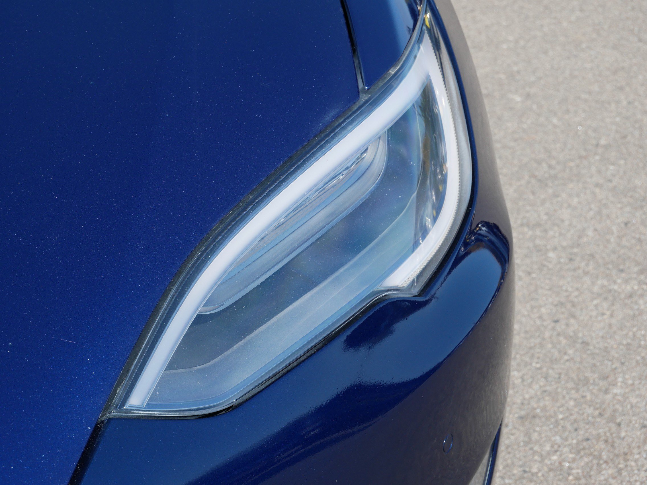 Used 2016 Tesla Model S AWD image 16