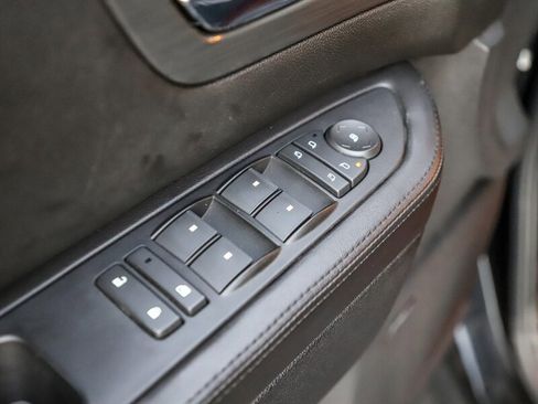 Used 2009 HUMMER H2 Luxury image 36