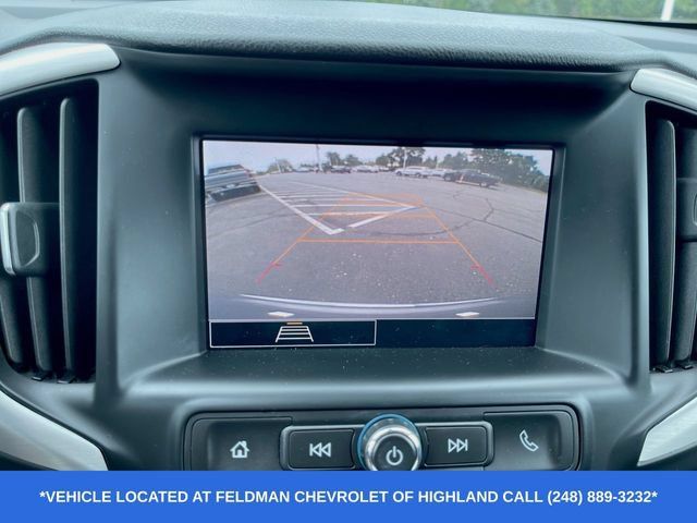 Used 2024 GMC Terrain SLE w/ Driver Convenience Package FWD image 15
