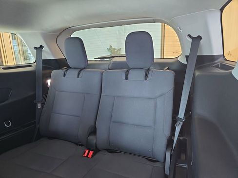 Used 2025 Ford Explorer Active image 39