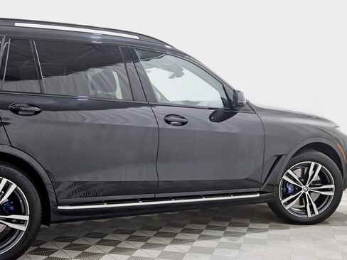 Used 2023 BMW X7 xDrive40i w/ M Sport Package AWD/4WD image 11