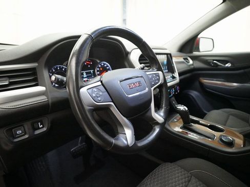 Used 2019 GMC Acadia SLE w/ Driver Alert Package I image 8