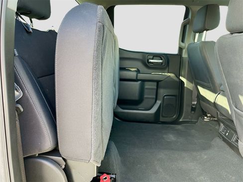 Used 2024 Chevrolet Silverado 1500 Custom Trail Boss w/ LPO, Dark Essentials Package image 25