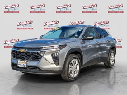 Used 2024 Chevrolet Trax LS w/ Driver Confidence Package