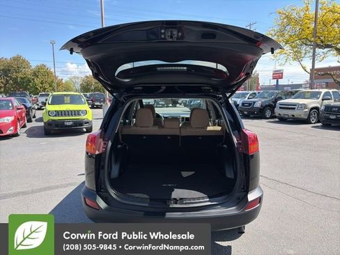Used 2014 Toyota RAV4 XLE AWD/4WD image 29