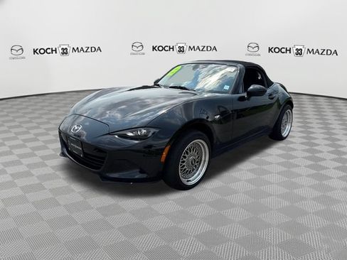 Used 2024 MAZDA MX-5 Miata Sport RWD image 3