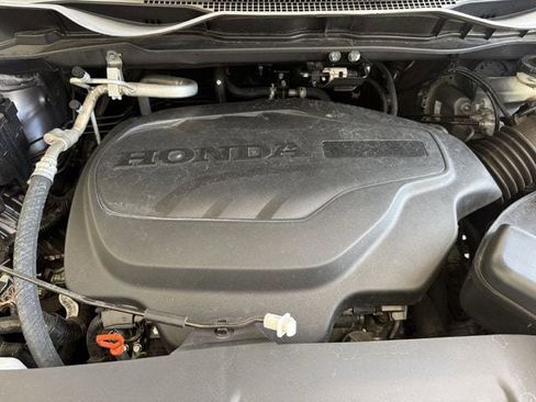 Used 2025 Honda Odyssey Touring image 36
