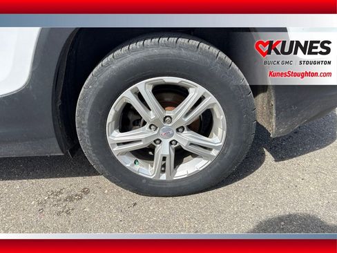 Used 2018 GMC Terrain SLE w/ Infotainment Package I AWD/4WD image 16