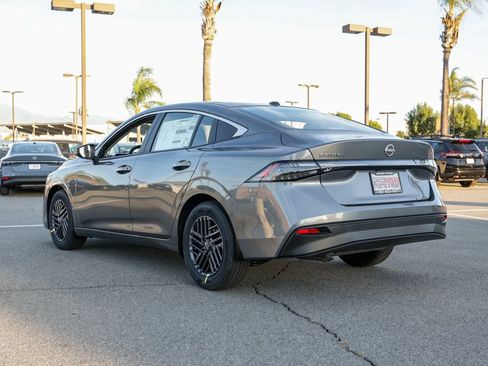 New 2026 Nissan Sentra SV w/ Floor Mat Package image 5
