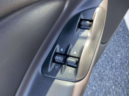 Used 2000 Plymouth Prowler RWD image 13