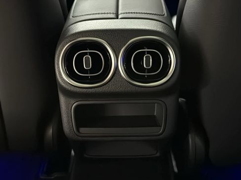 New 2026 Mercedes-Benz GLC 300 4MATIC image 27
