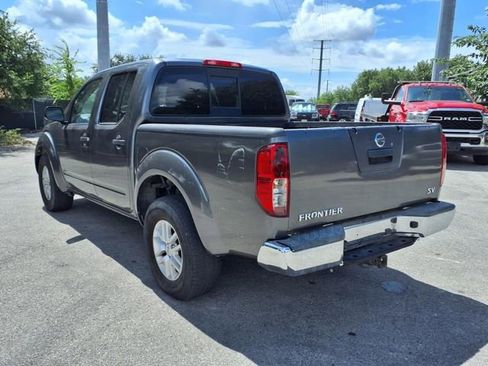 Used 2019 Nissan Frontier SV RWD image 5
