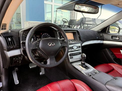 Used 2011 INFINITI G37 IPL RWD image 19