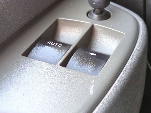 Used 2020 Chevrolet Express 2500 w/ Enhanced Convenience Package image 21