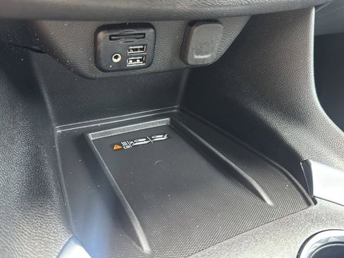 Used 2023 Chevrolet Traverse High Country image 43