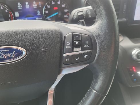 Used 2020 Ford Explorer Limited image 25