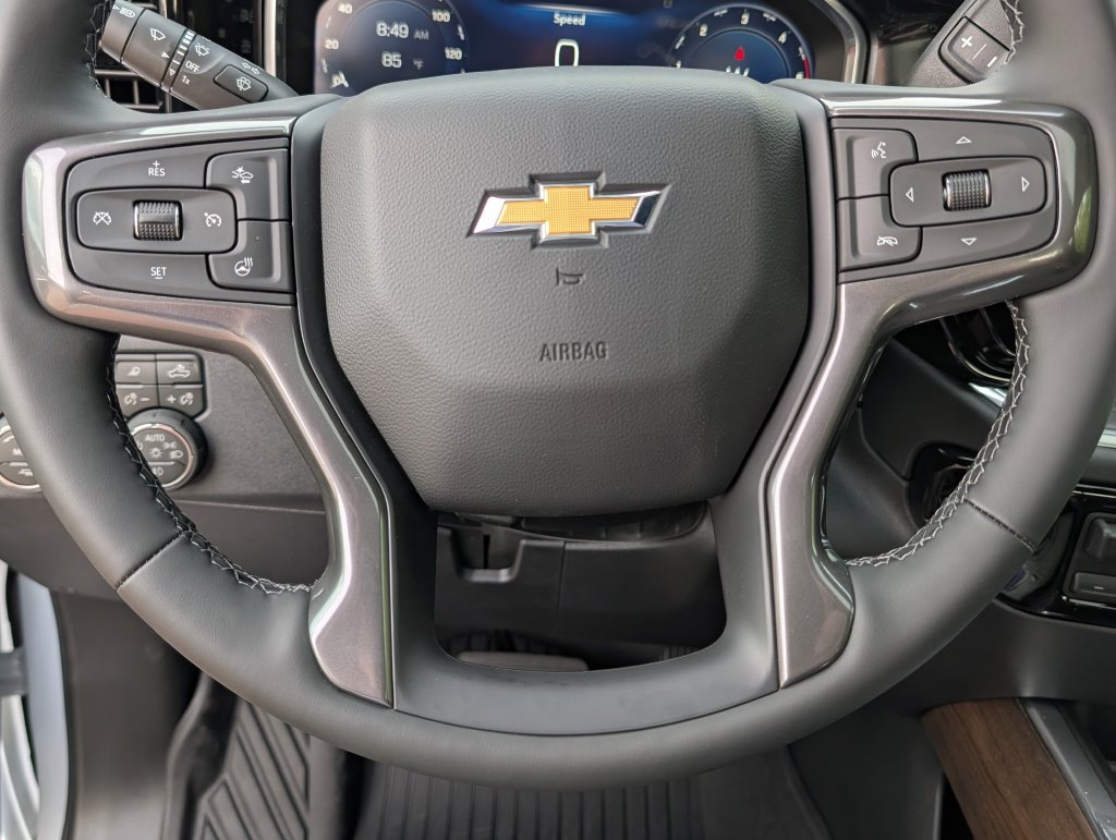 New 2026 Chevrolet Silverado 2500 High Country w/ High Country Premium Package AWD/4WD image 17