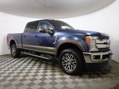 Certified 2017 Ford F250 Lariat w/ Lariat Ultimate Package AWD/4WD image 4