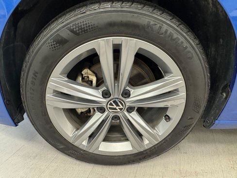 Used 2024 Volkswagen Jetta SE FWD image 33