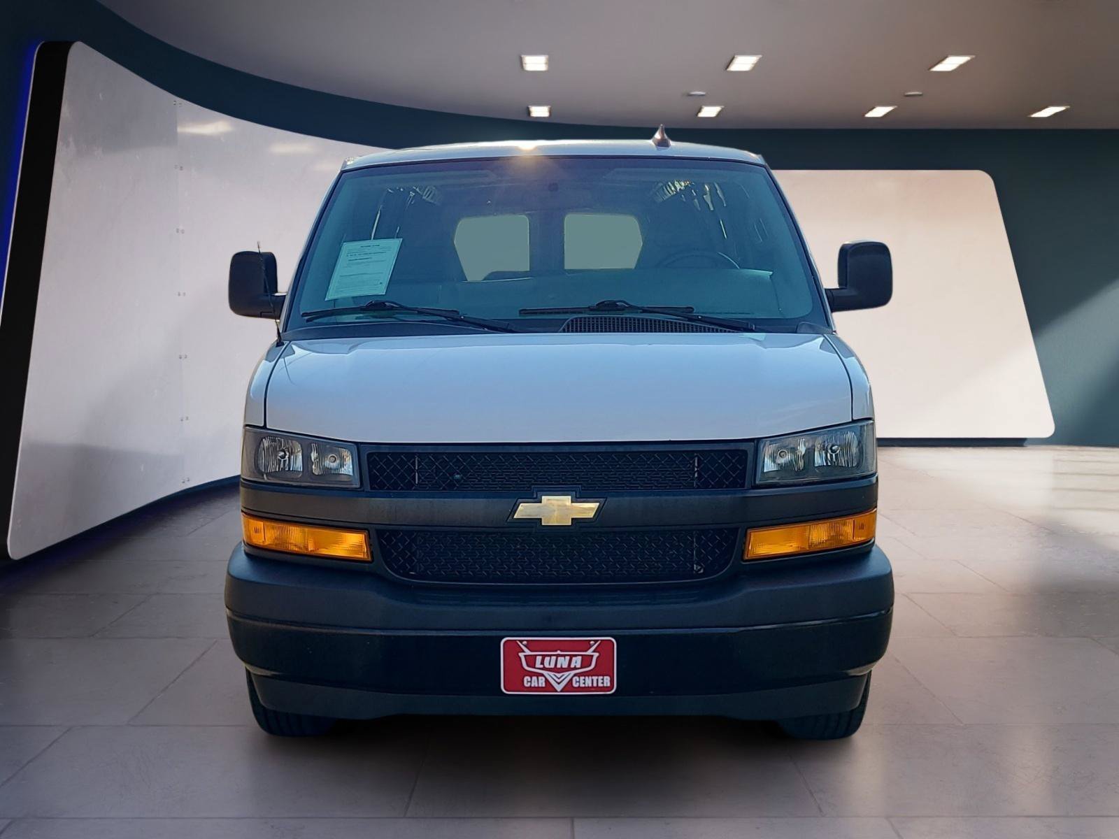 Used 2021 Chevrolet Express 2500 Extended w/ Driver Convenience Package RWD image 8