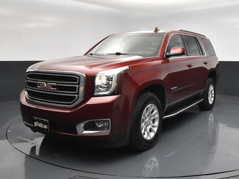 Used 2019 GMC Yukon SLE w/ Convenience Package RWD image 2