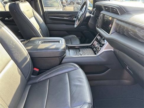 Used 2022 GMC Yukon XL Denali w/ Max Trailering Package image 23