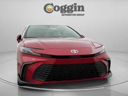 New 2026 Toyota Camry SE FWD image 29