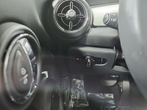 Used 2023 MINI Cooper S image 14