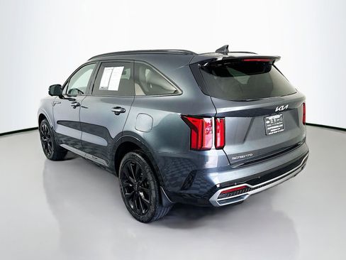 Used 2023 Kia Sorento SX AWD/4WD image 5