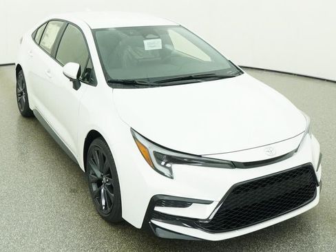 New 2026 Toyota Corolla SE FWD image 14