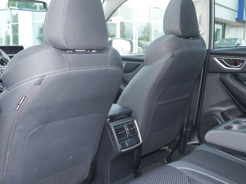 Used 2022 Subaru Forester Premium AWD/4WD image 29