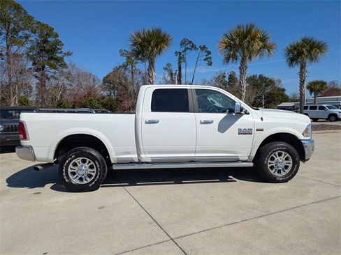 Used 2017 RAM 2500 Laramie image 3