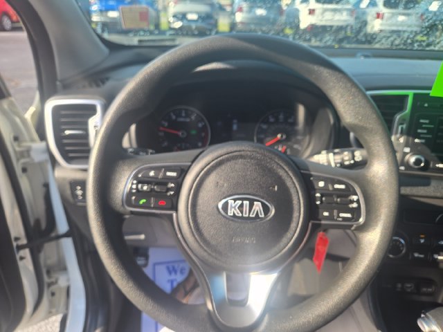 Used 2019 Kia Sportage LX FWD image 16