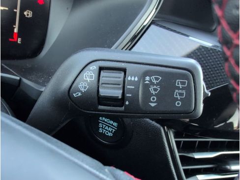 Used 2025 Ford Escape ST-Line image 26