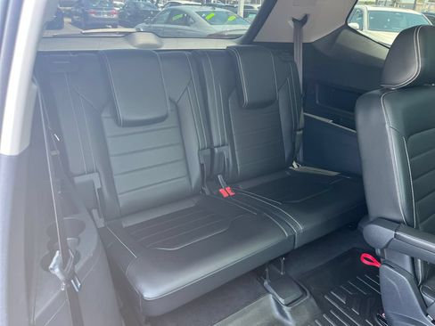Used 2022 Volkswagen Atlas SEL Premium AWD/4WD image 46