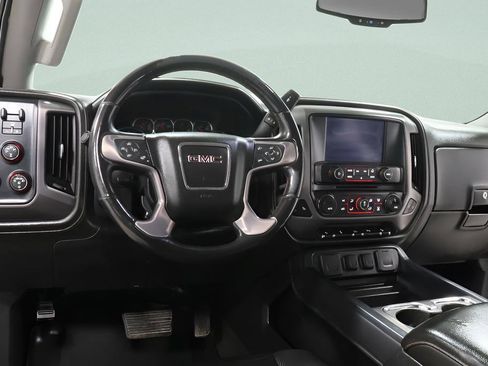 Used 2016 GMC Sierra 1500 SLT w/ All-Terrain Package AWD/4WD image 9