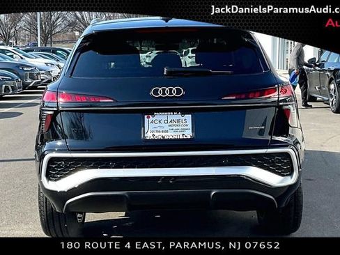 New 2026 Audi Q3 quattro 2.0T image 4