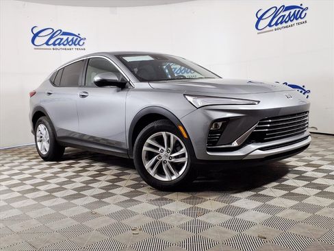 New 2026 Buick Envista Preferred w/ Convenience II Package image 1