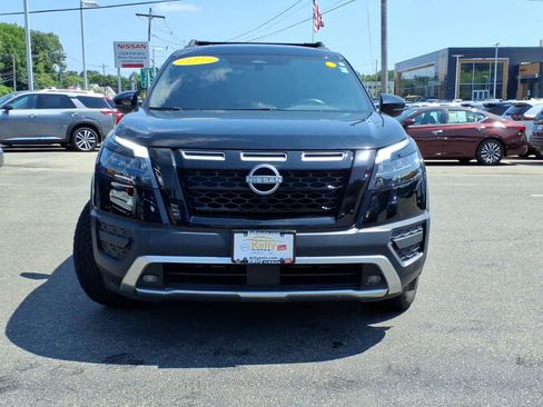Used 2023 Nissan Pathfinder Rock Creek AWD/4WD image 2
