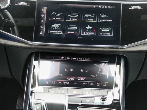 Used 2021 Audi Q8 Premium Plus w/ Premium Plus Package image 14