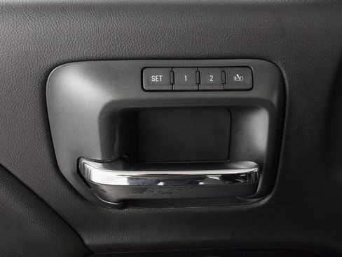 Used 2018 GMC Sierra 1500 Denali image 18