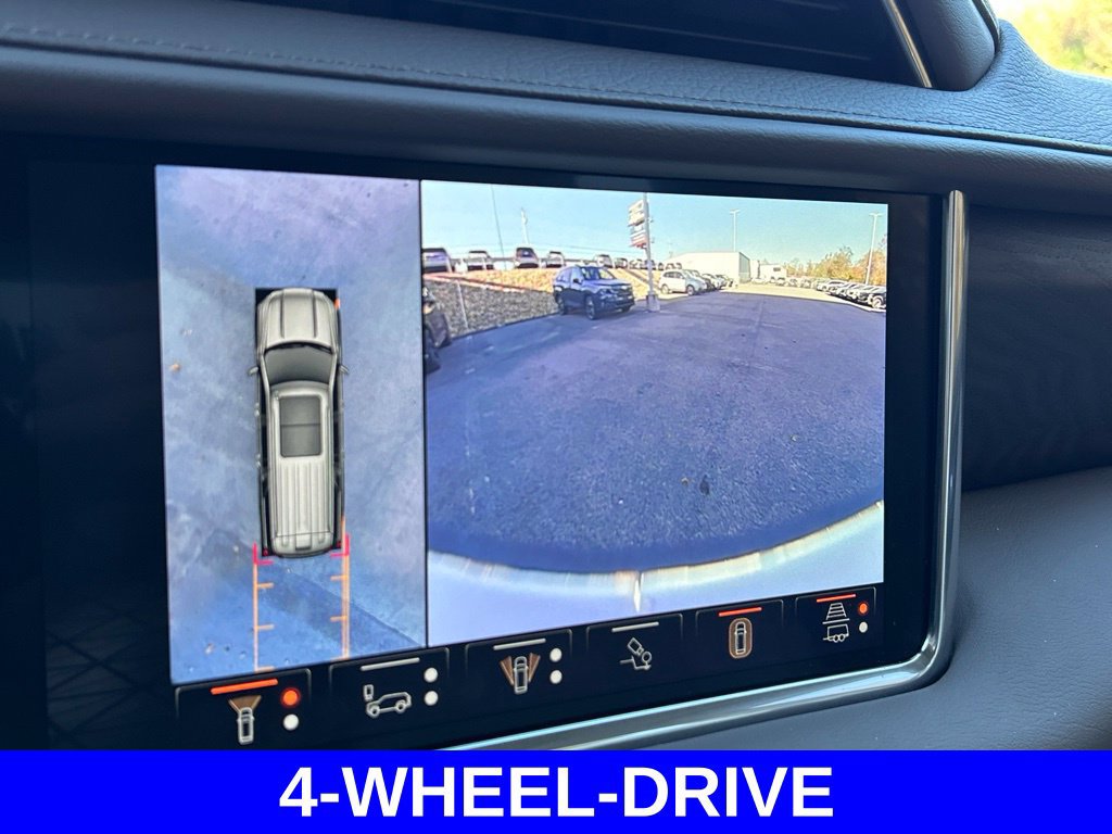 Used 2024 GMC Yukon XL Denali w/ Denali Reserve Package AWD/4WD image 33