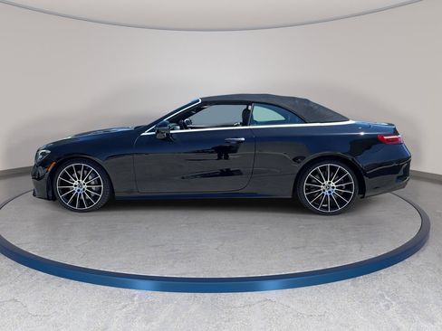 Used 2022 Mercedes-Benz E 450 Cabriolet image 9