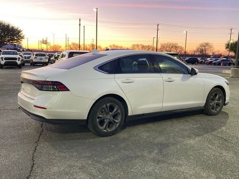 Used 2024 Honda Accord EX image 5