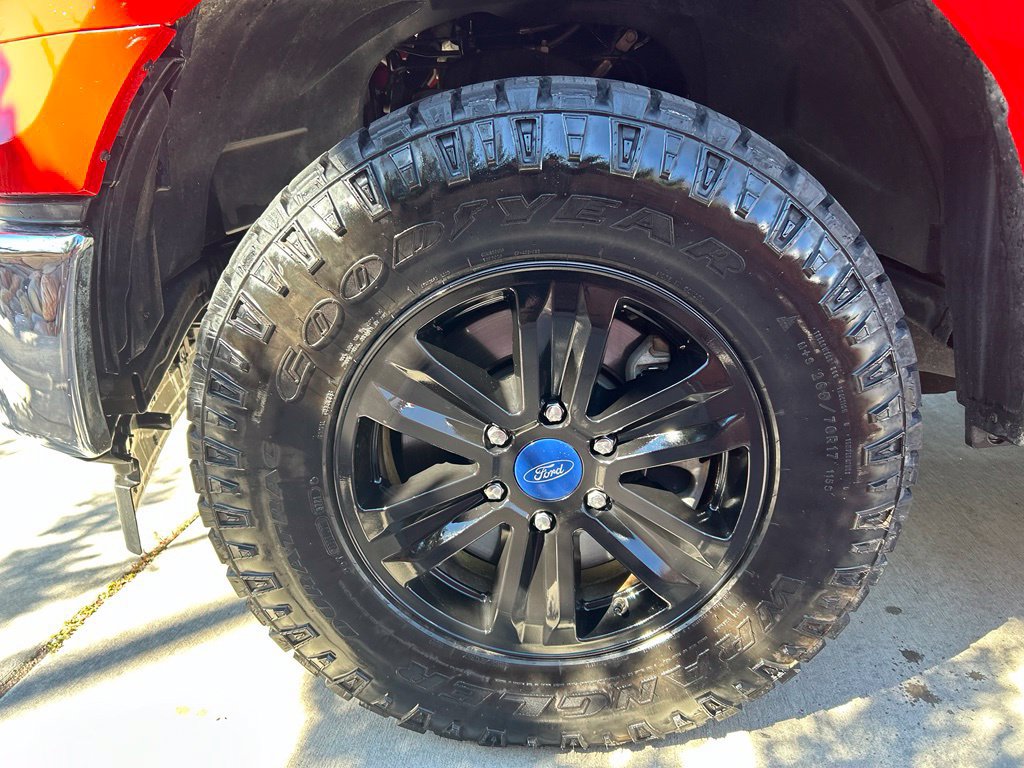 Used 2017 Ford F150 XLT AWD/4WD image 30