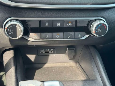 Used 2025 Nissan Altima 2.5 S image 27